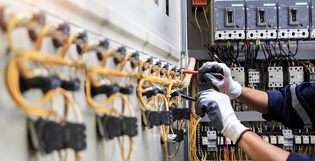 Professional Electrician technician working in Summerdale, AL